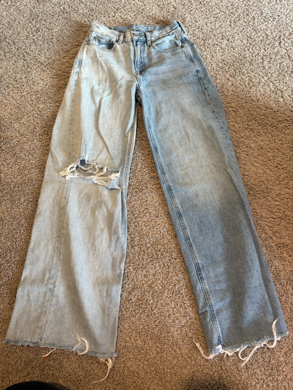 American Eagle Outfitters Light Blue Distressed Wide-Leg Jeans